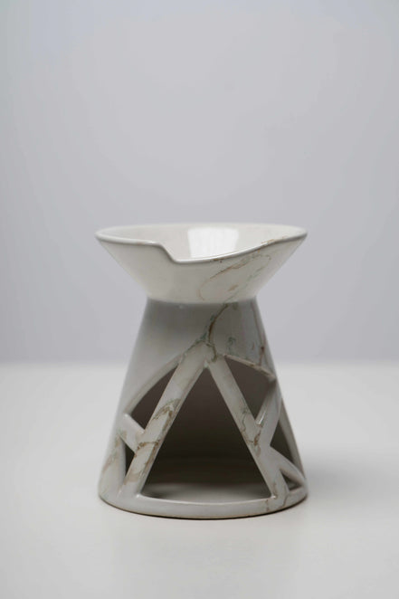 Ceramiczny kominek zapachowy ażurowy