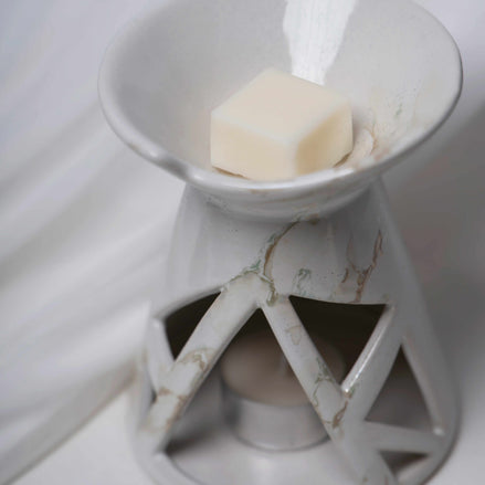 Ceramiczny kominek zapachowy ażurowy