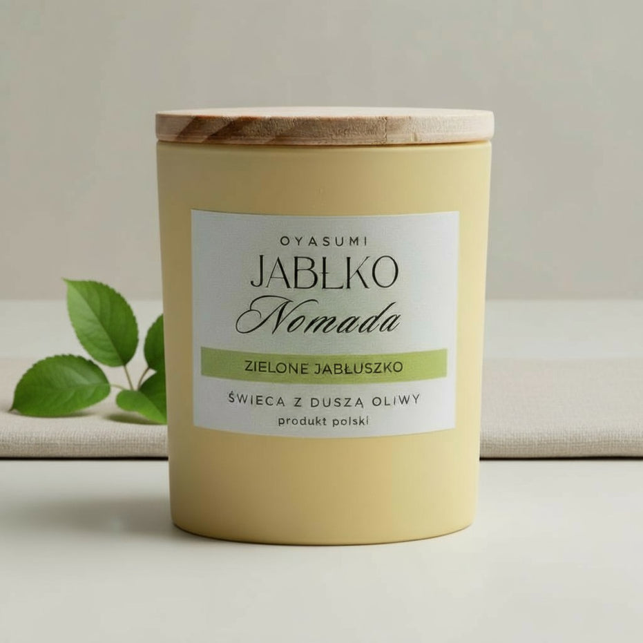 Świeca zapachowa z wosku oliwnego Jabłko Nomada – owocowy zapach jabłka | Oyasumi